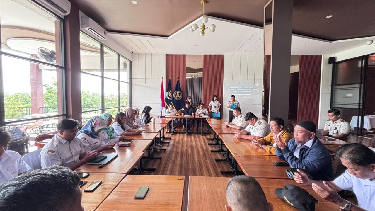 Imigrasi Kalbar Bentuk Desa Binaan Imigrasi di Parit Baru Kubu Raya